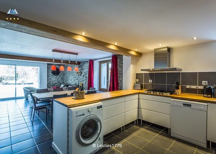 Villa Les Iles 1776 *