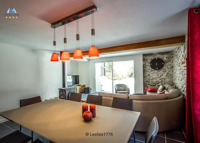 Villa Les Iles 1776 *